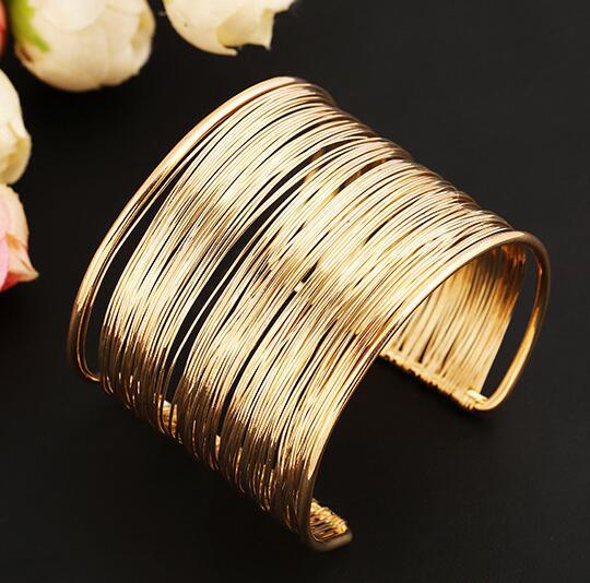 Sofia - Vintage Golden Bracelet