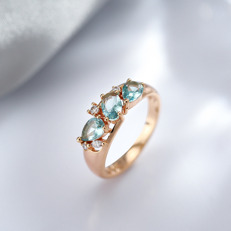 Raven – Blue Zirconia Ring in Gold