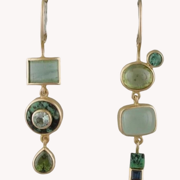 Amy – Vintage Green Dangling Earrings