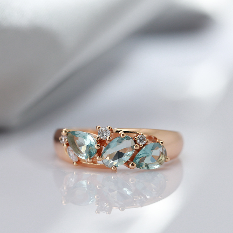 Raven – Blue Zirconia Ring in Gold
