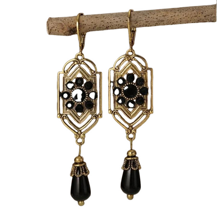 Paisleigh – Vintage Black Dangling Crystal Earrings