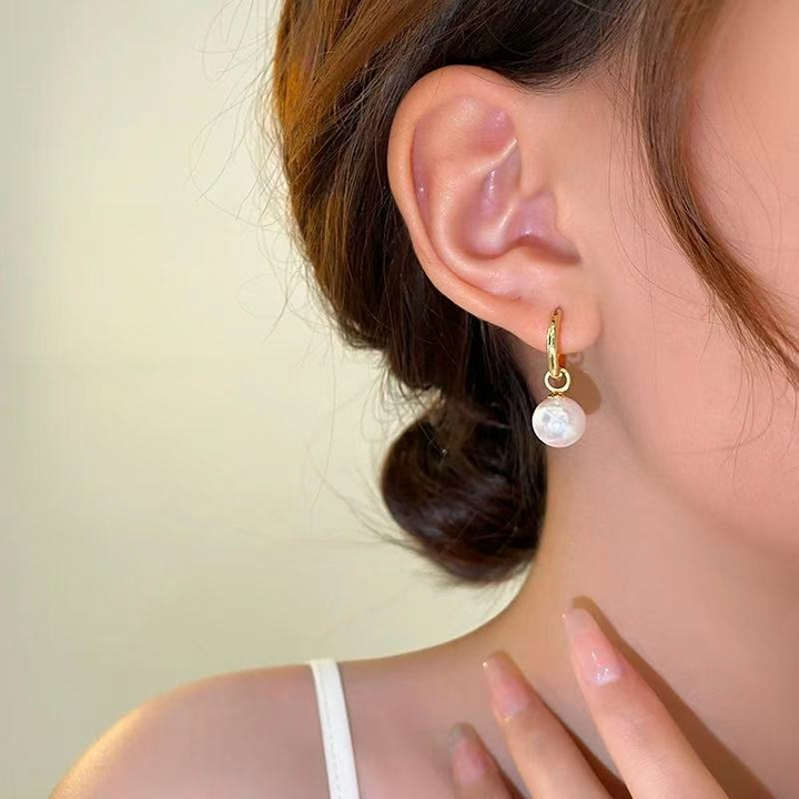 Evie – Elegant Earrings with Gold Beads