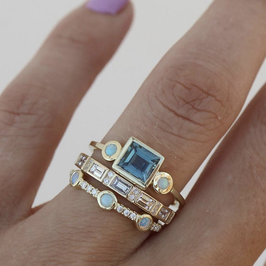 Faelyn - Vintage Blue Crystal Ring