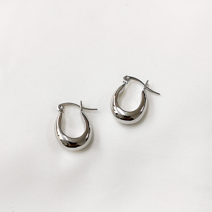 Dahlia – Vintage Golden Basket Earrings