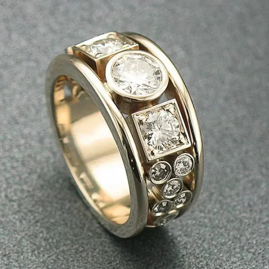 Jayla - Vintage Gold Zirconia Ring