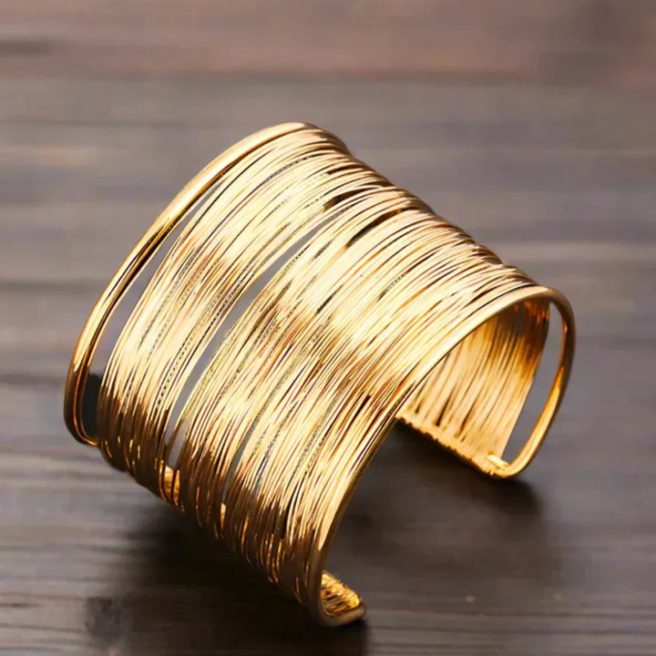 Sofia - Vintage Golden Bracelet